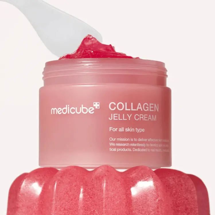 Boost collagen naturally with Medicube Collagen Jelly Cream. A Korean skincare essential for anti-aging and deep hydration. Buy online now from MercelBay.