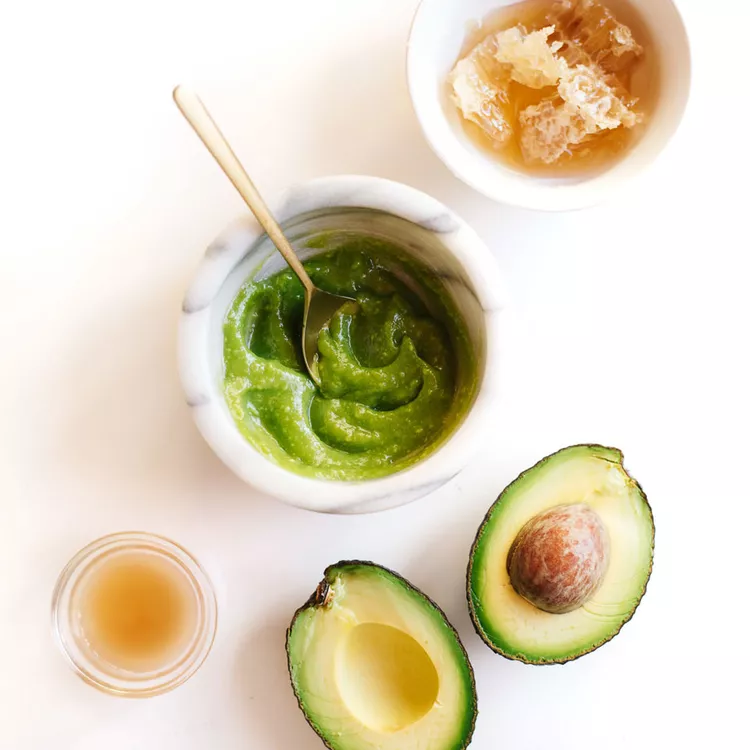 Avocado Essential Mask REAL NATURE to hydrate Skin