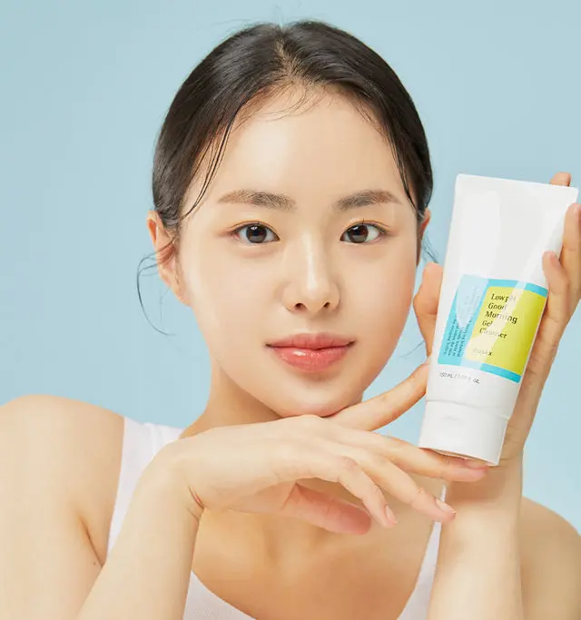 What is COSRX Low PH Good Morning Gel Cleanser.webp